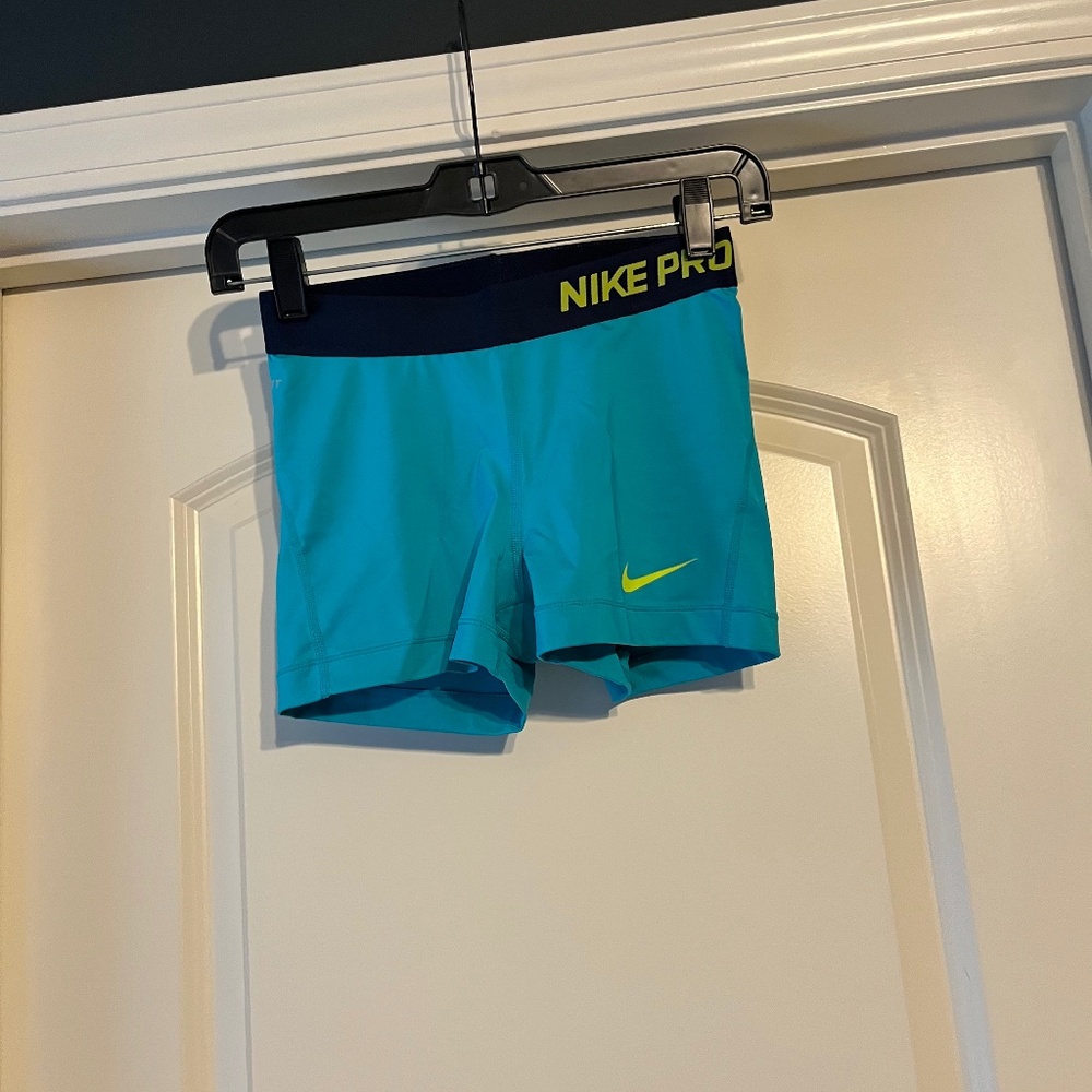 Nike Pro Short